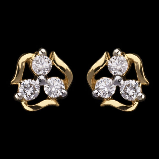 18K Yellow Gold Diamond Earrings - 0.15ct VS-SI-GH
