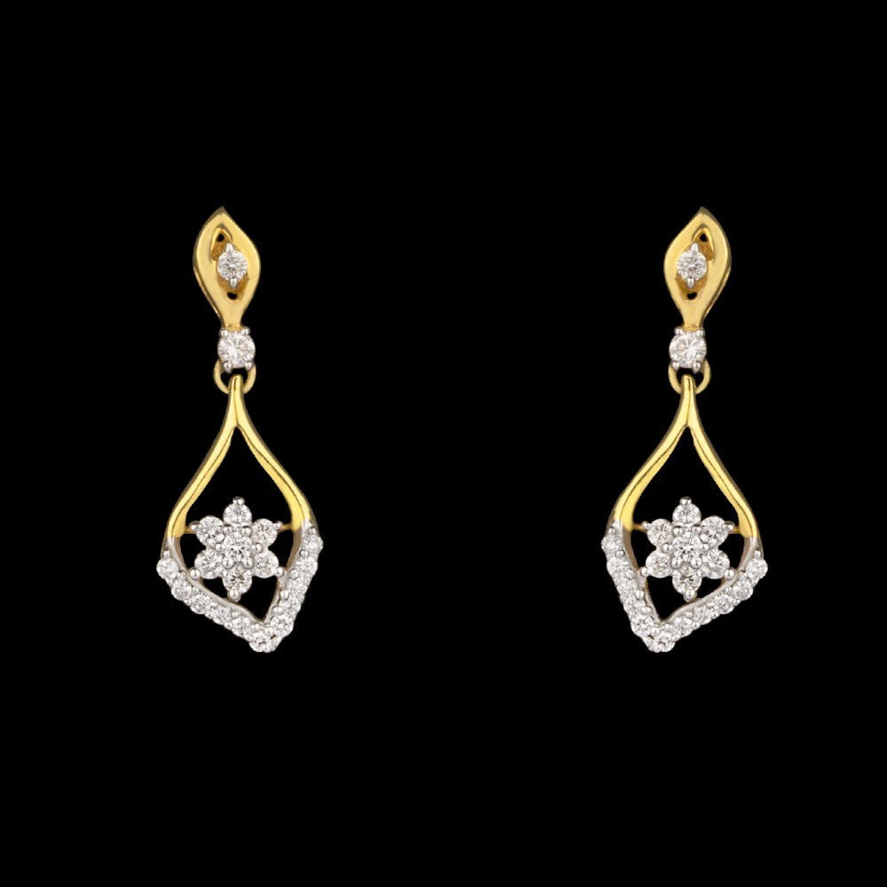 18K Yellow Gold Diamond Earrings - 0.22ct VVS-VS-GH