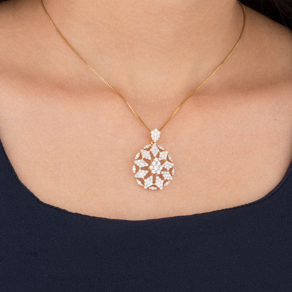 18K Yellow Gold Diamond Pendant - 2.252ct VVS-VS-GH