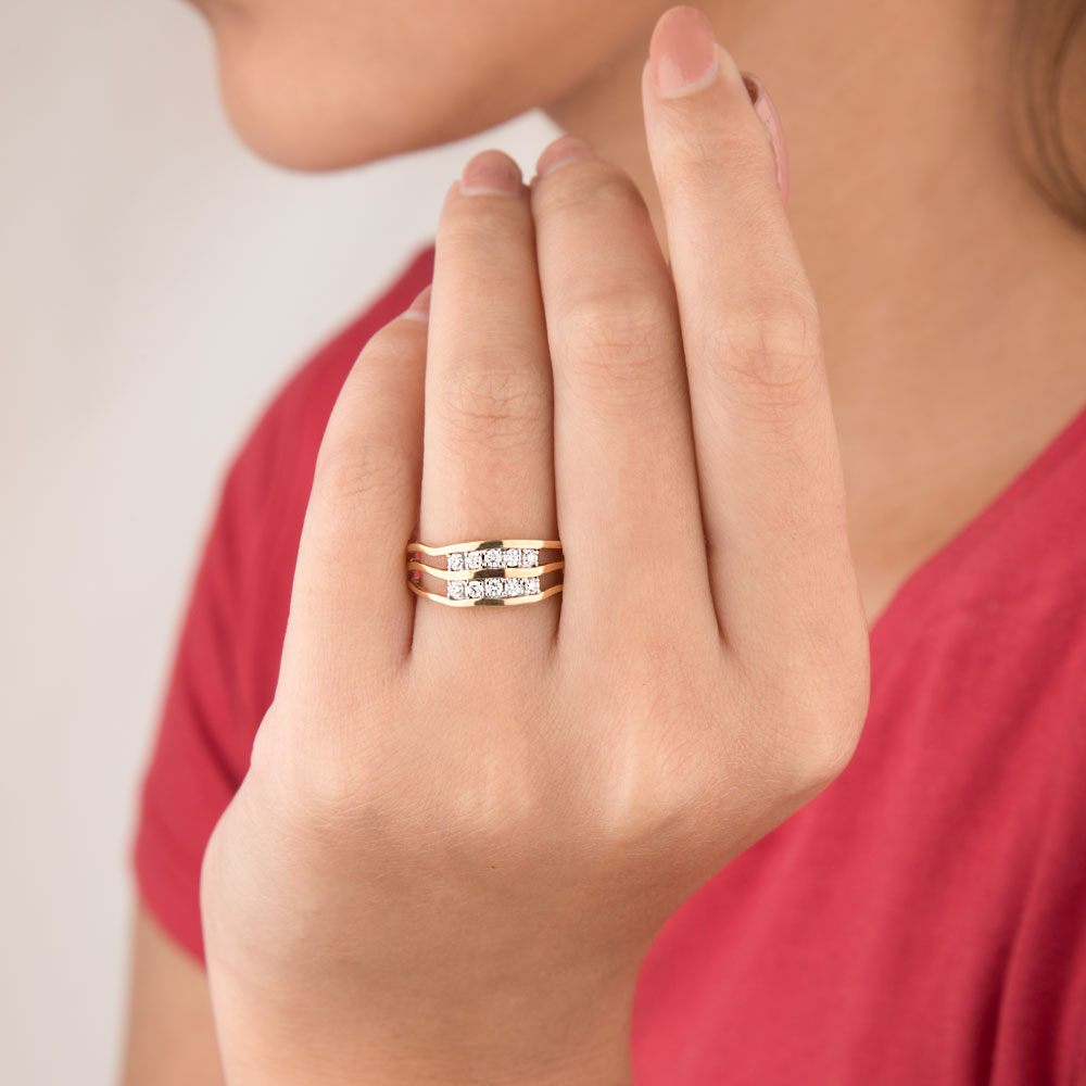 18K Yellow Gold Diamond Ring - 0.3ct VS-GH