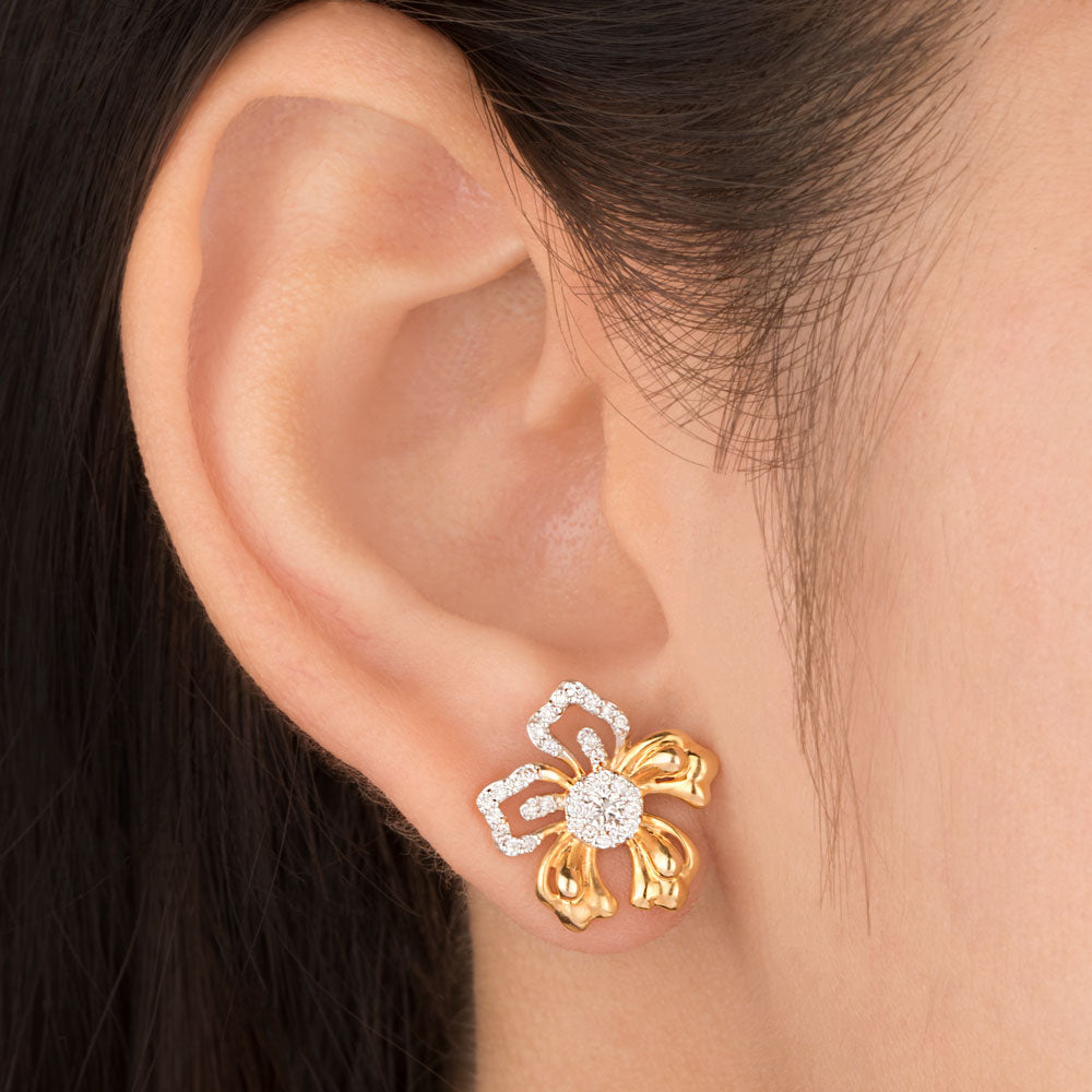 18K Yellow Gold Diamond Earrings - 0.458ct VVS-VS-GH