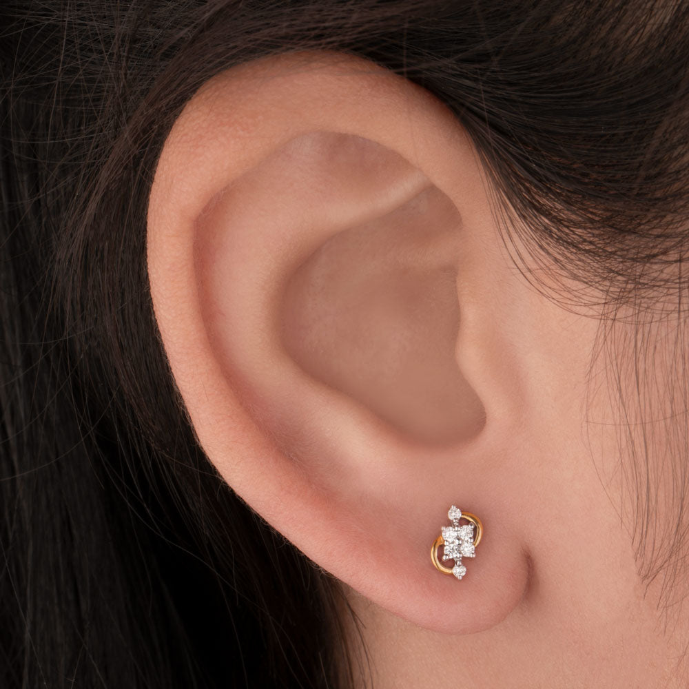 14K Yellow Gold Diamond Earrings - 0.1ct VS-GH