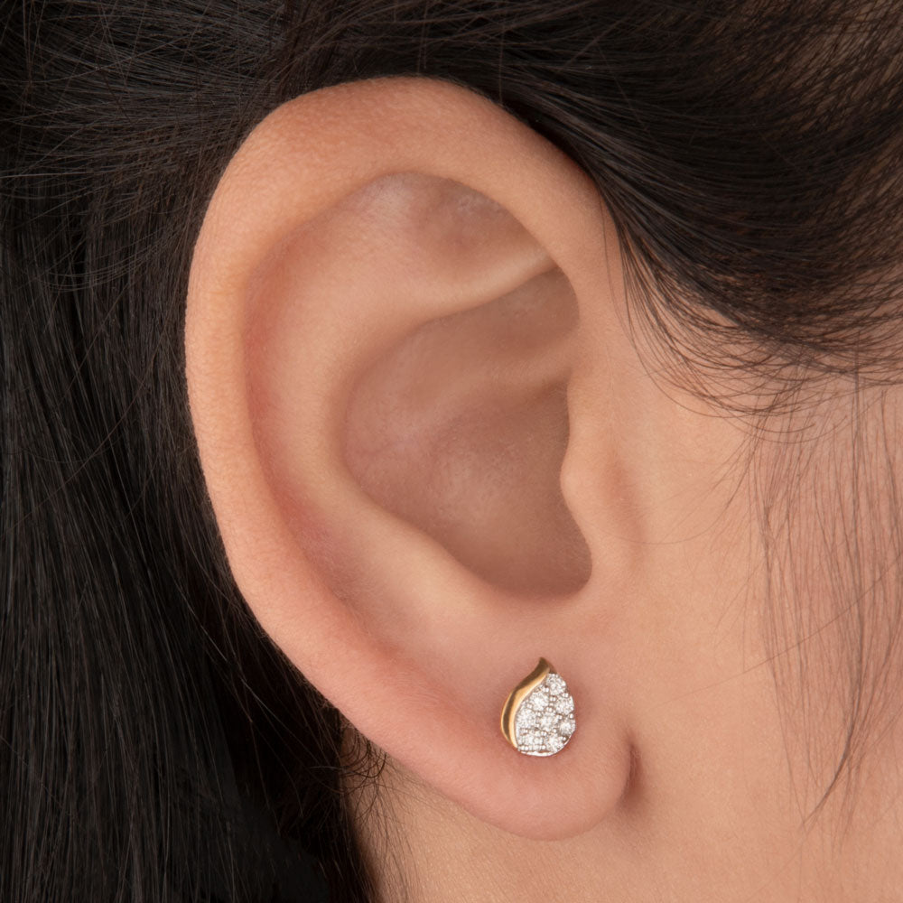 14K Yellow Gold Diamond Earrings - 0.2ct SI-IJ