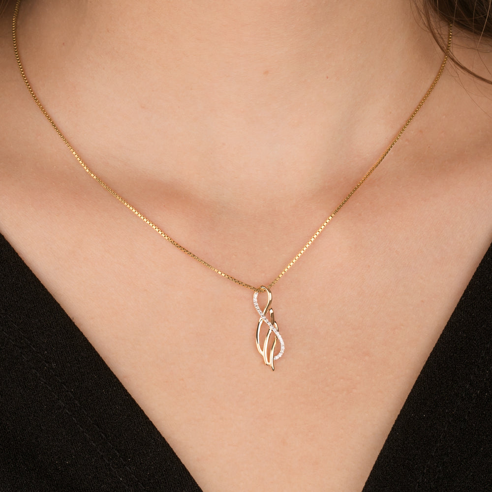 14K Yellow Gold Diamond Pendant - 0.07ct SI-IJ