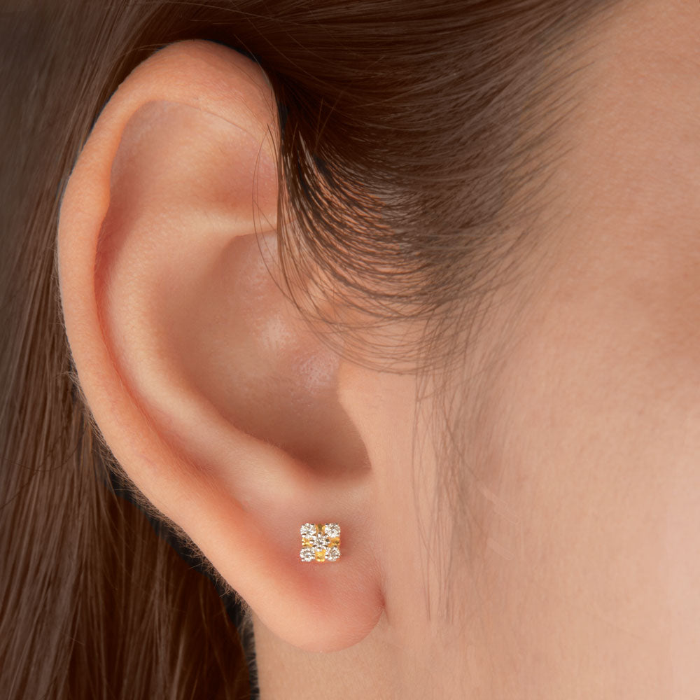 14K Yellow Gold Diamond Earrings - 0.15ct SI-GH