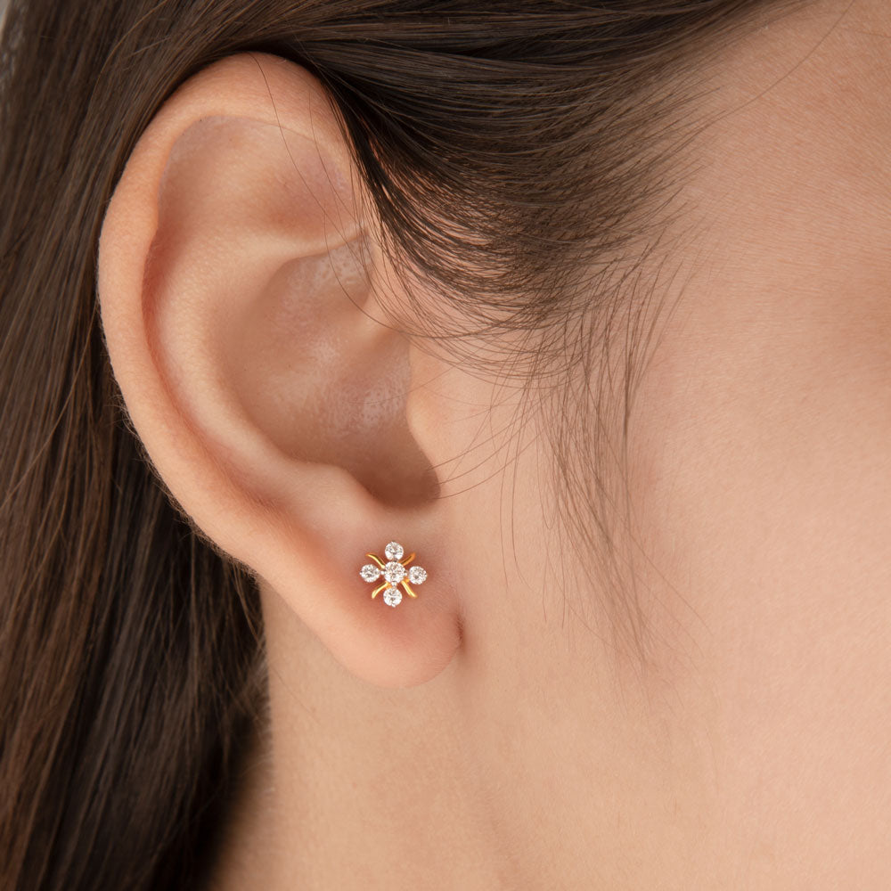 14K Yellow Gold Diamond Earrings - 0.25ct SI-GH