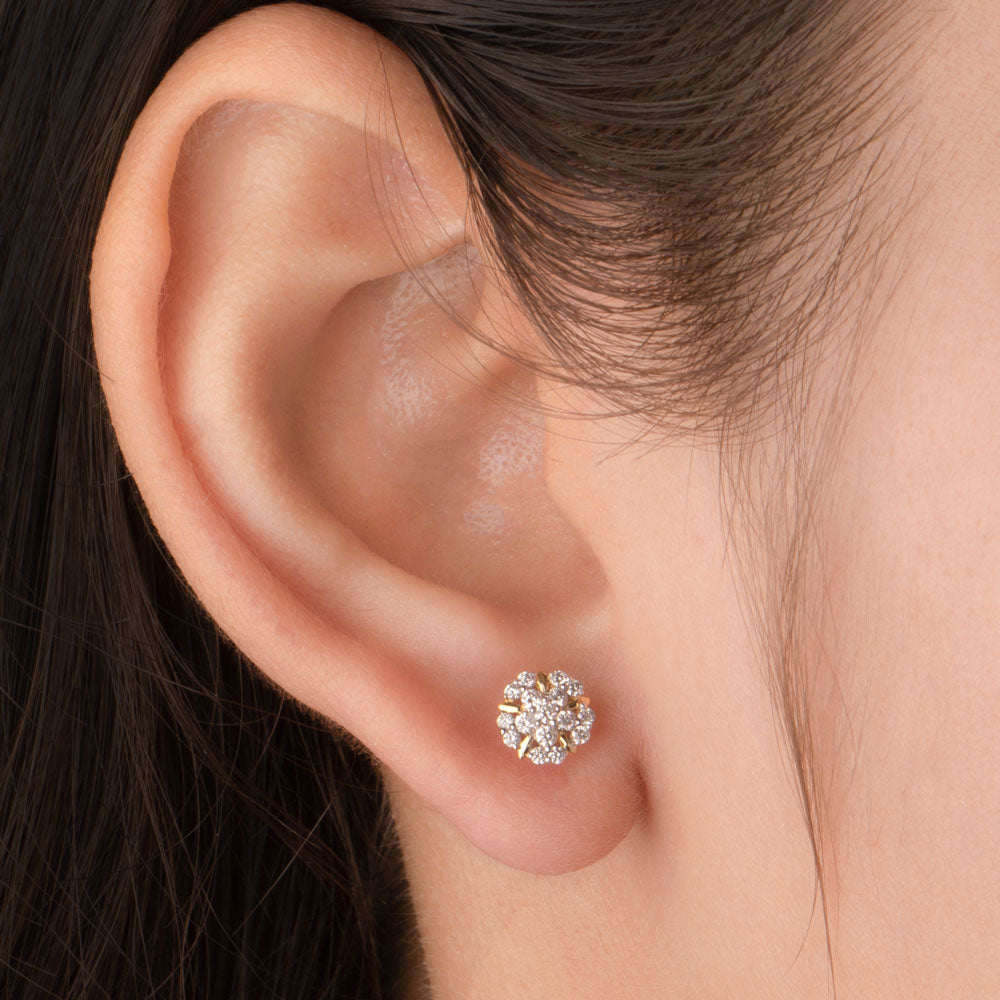 14K Yellow Gold Diamond Earrings - 0.27ct VVS-VS-IJ