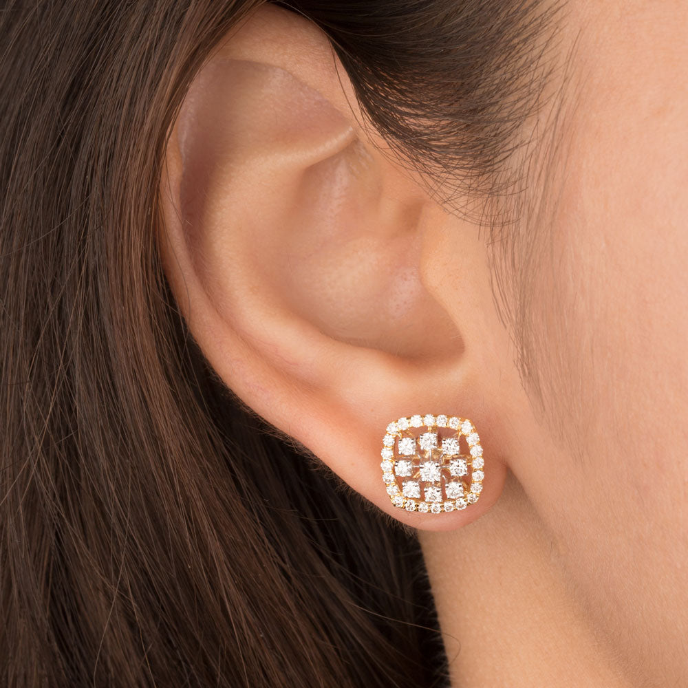 14K Yellow Gold Diamond Earrings - 0.9ct VVS-VS-GH