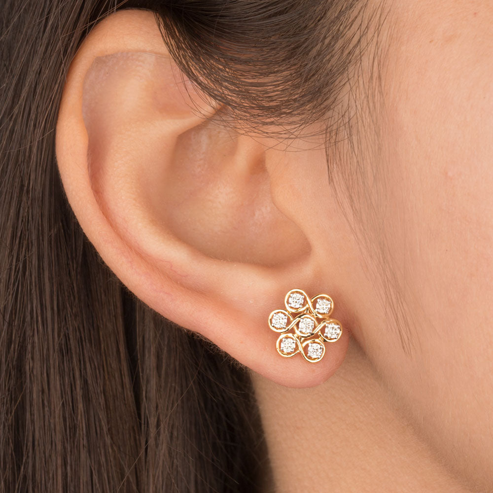 14K Yellow Gold Diamond Earrings - 0.477ct VVS-VS-IJ
