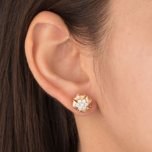 18K Yellow Gold Diamond Earrings - 0.565ct VVS-VS-KL