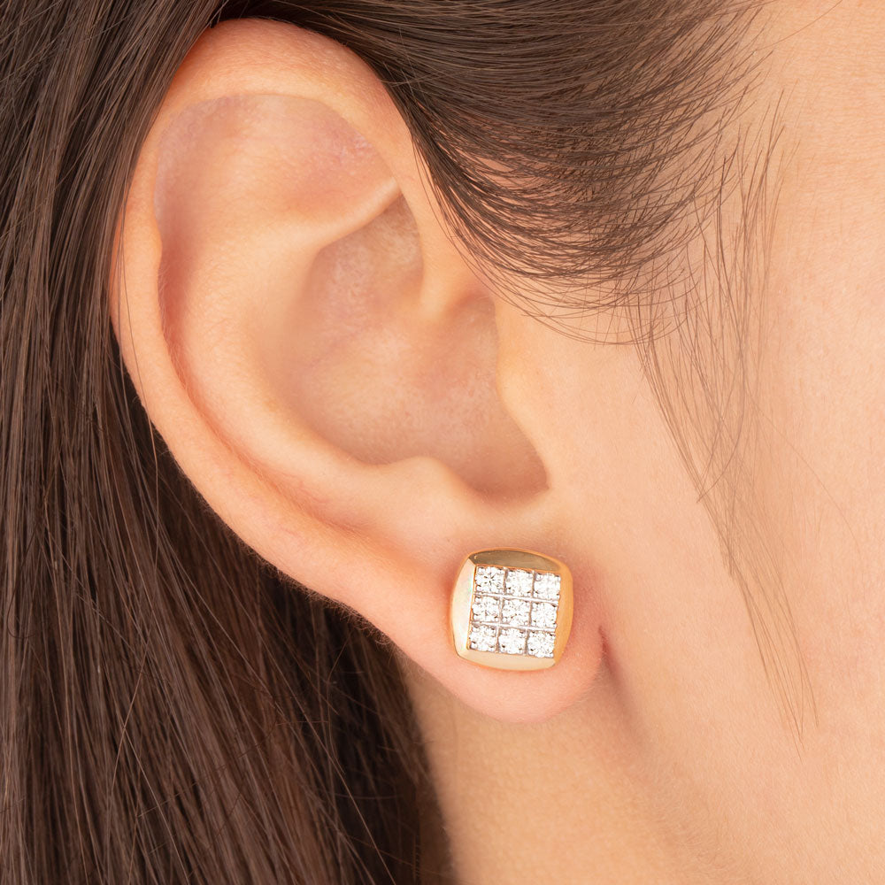 18K Yellow Gold Diamond Earrings - 0.61ct VVS-VS-KL