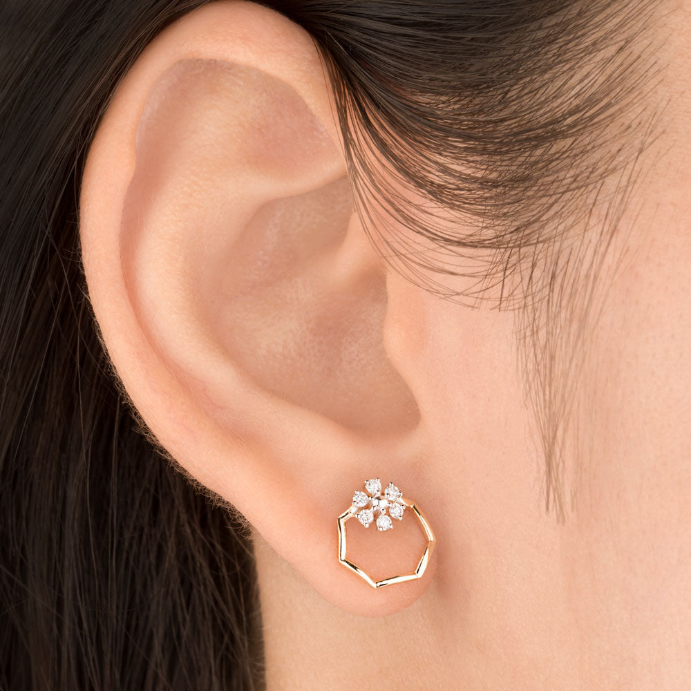 18K Yellow Gold Diamond Earrings - 0.163ct SI-IJ