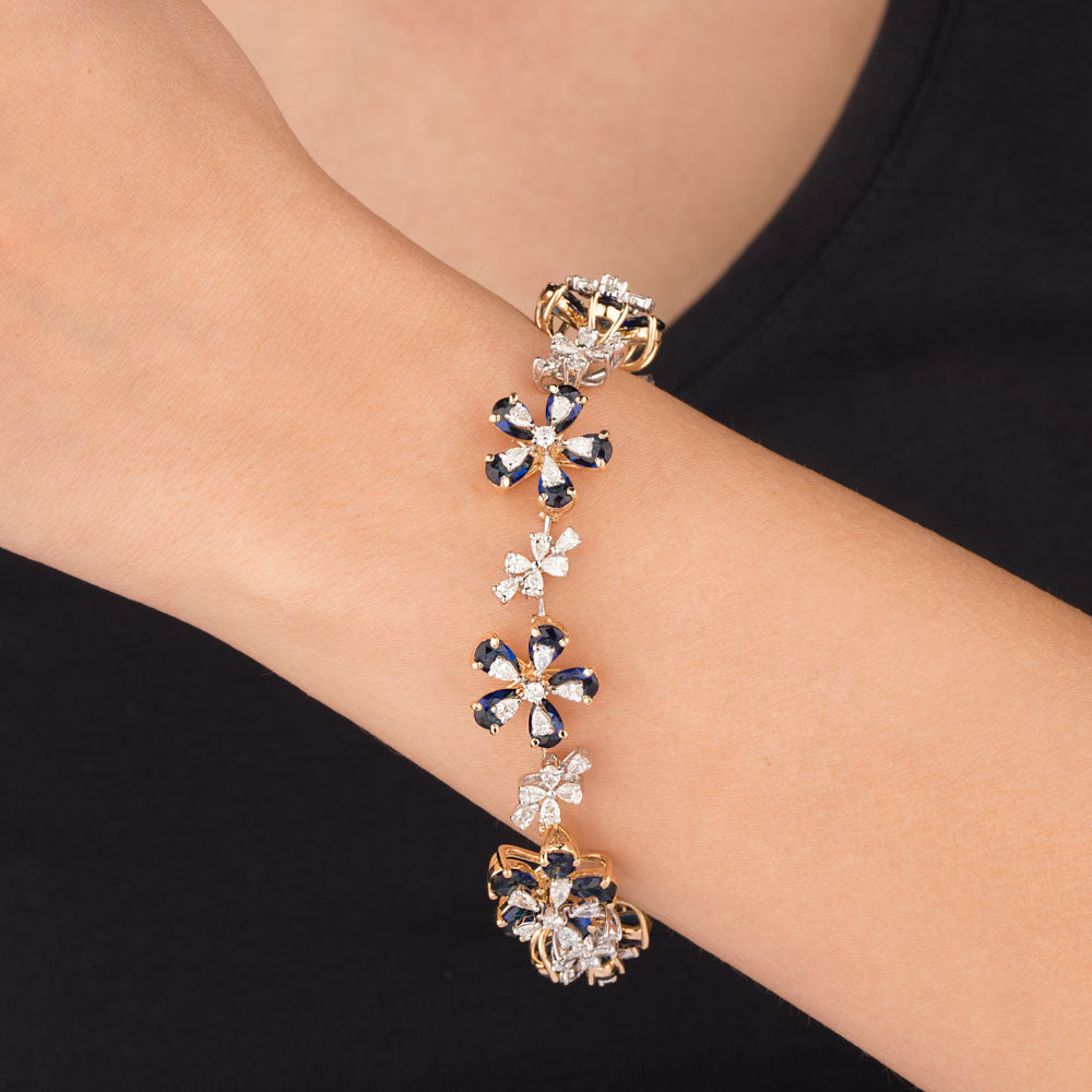 18K Yellow Gold Diamond Bracelet - 4.366ct VVS-VS-GH with Colour Stones