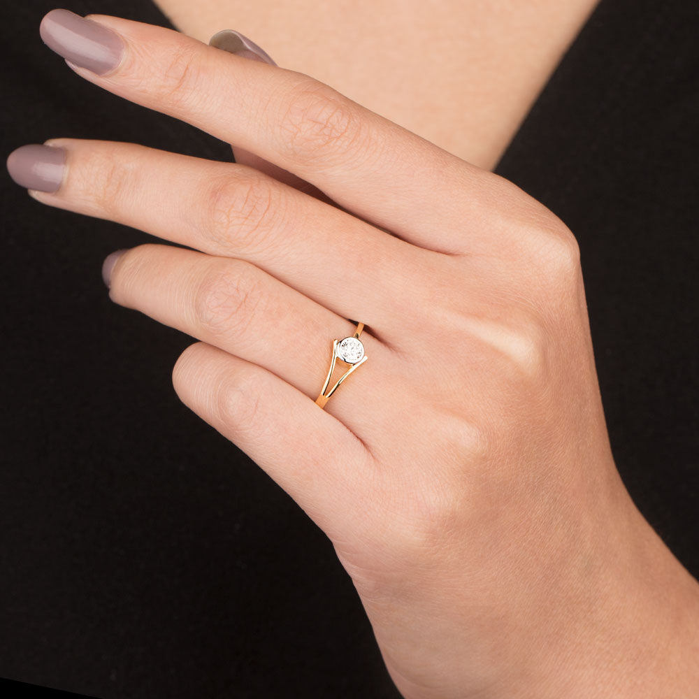 18K Yellow Gold Diamond Ring - 0.187ct VVS-VS-JK