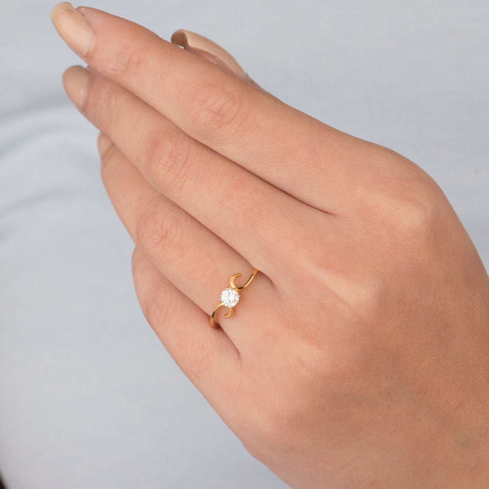 18K Yellow Gold Diamond Ring - 0.25ct VS-JK