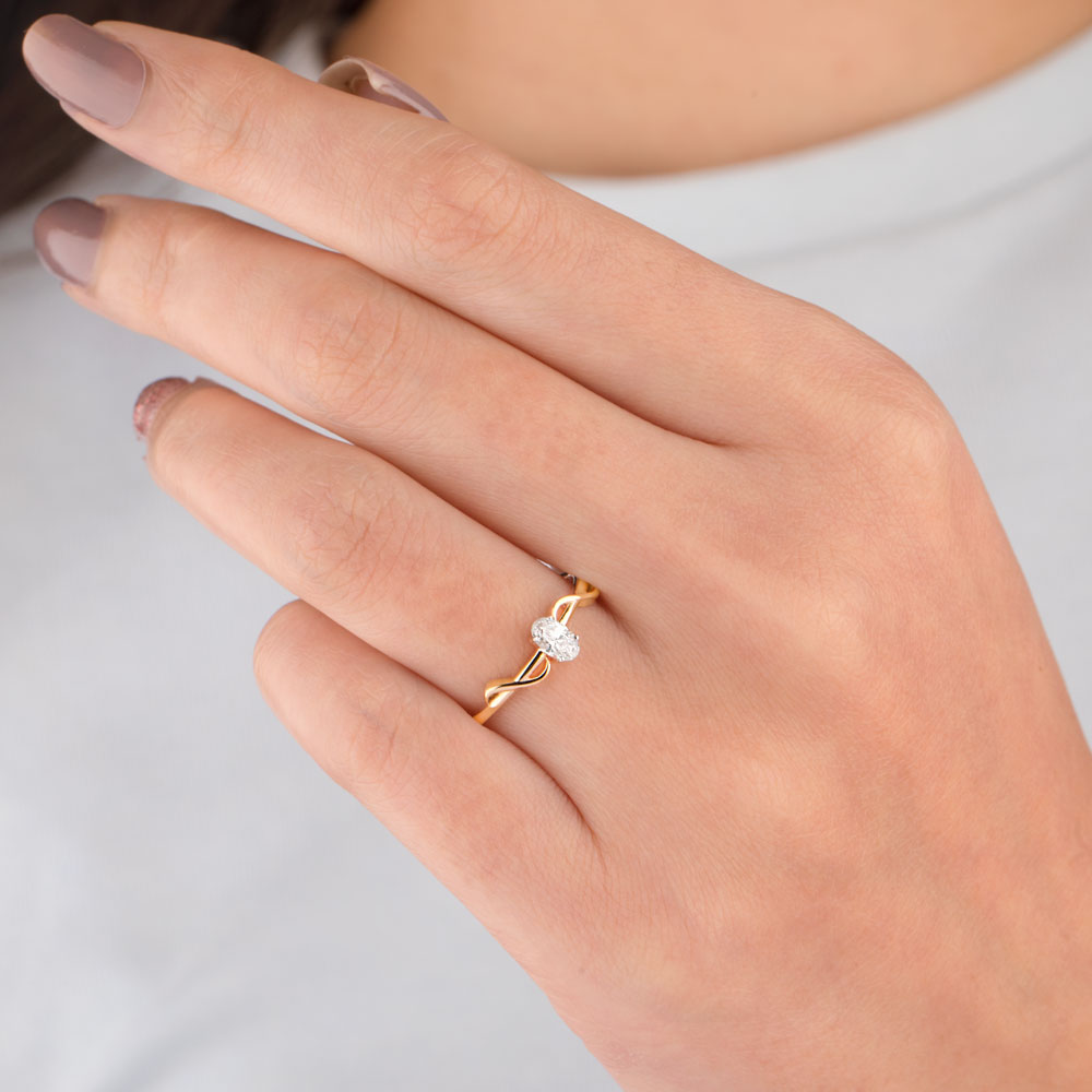18K Yellow Gold Diamond Ring - 0.207ct VS-FG