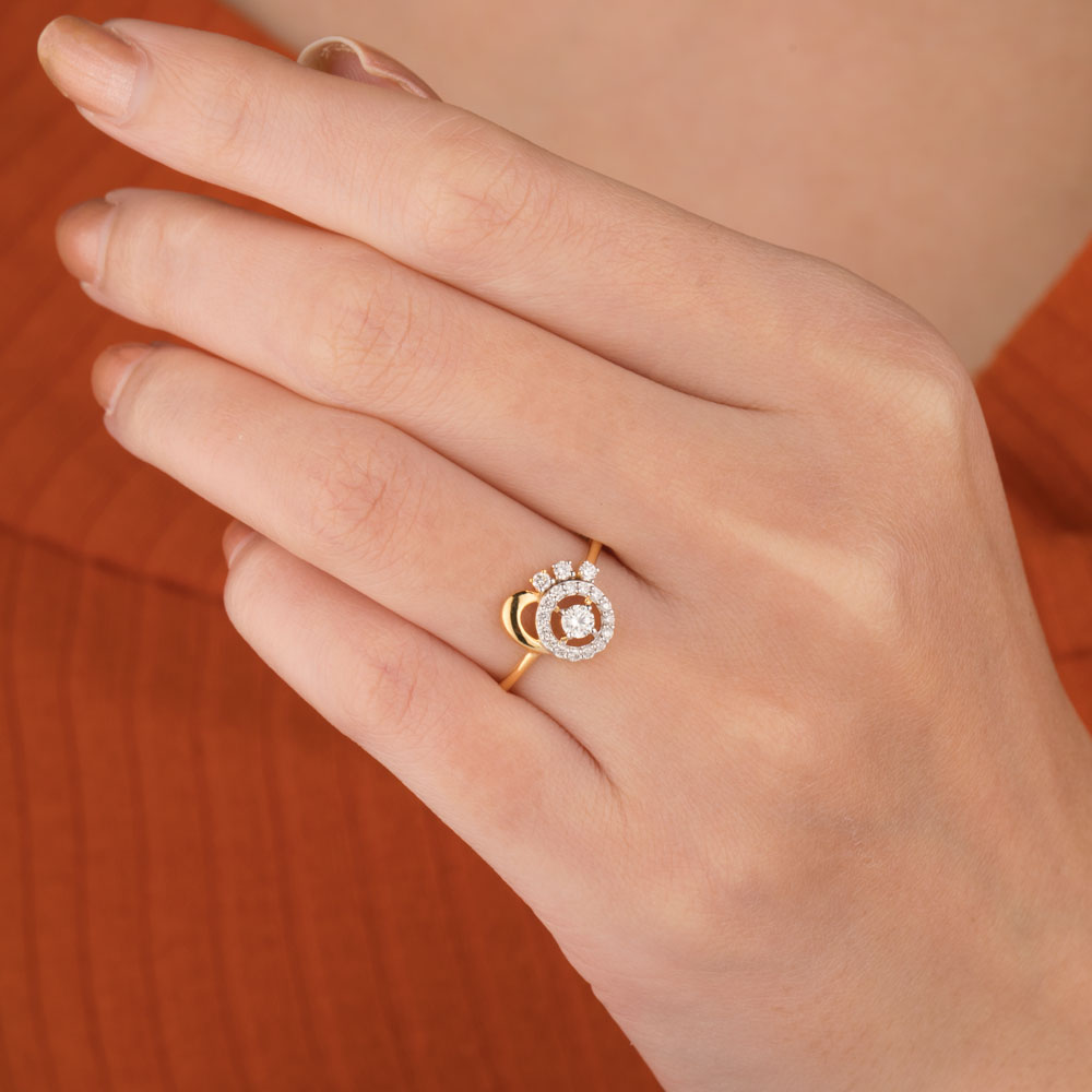 18K Yellow Gold Diamond Ring - 0.261ct VVS-VS-GH