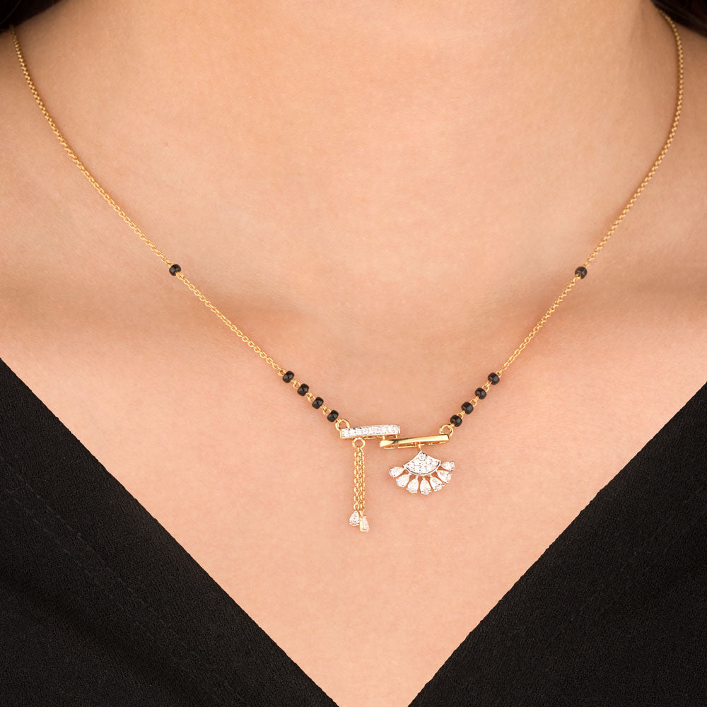 18K Yellow Gold Diamond Tanmaniya - 0.36ct VVS-EF with Colour Stones