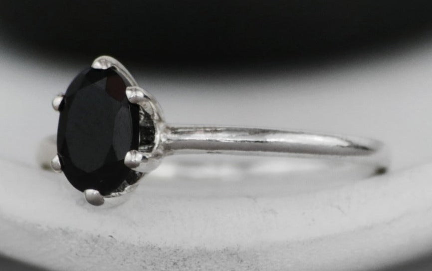 1 CT Oval Cut Black Cubic Zirconia Diamond 925 Sterling Sliver Women Engagement Solitaire Ring