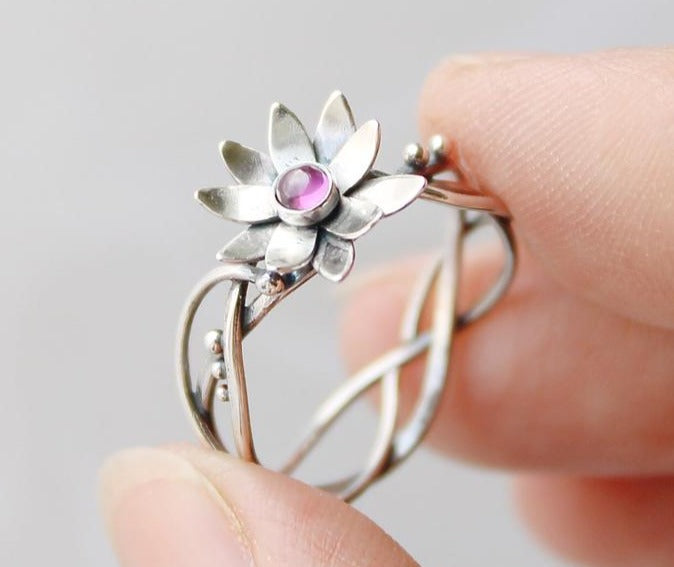 0.20 CT Round Cut Pink Sapphire Diamond Women Anniversary Flower Ring Gift For Her