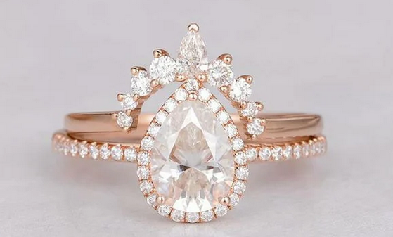 Store Rose Gold Pear Cut Diamond Ring Size 7