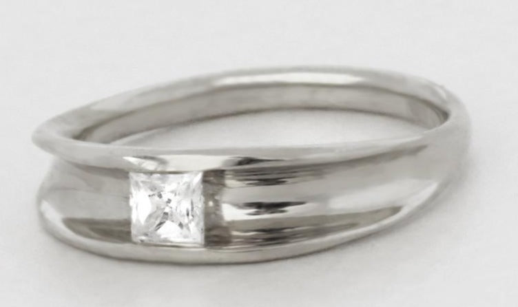 1 CT Princess Cut Diamond 925 Sterling Silver Unique Engagement Solitaire Ring