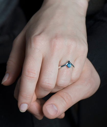 1 CT Round Cut London Blue Topaz White Gold Over On 925 Sterling Silver Solitaire Engagement Ring
