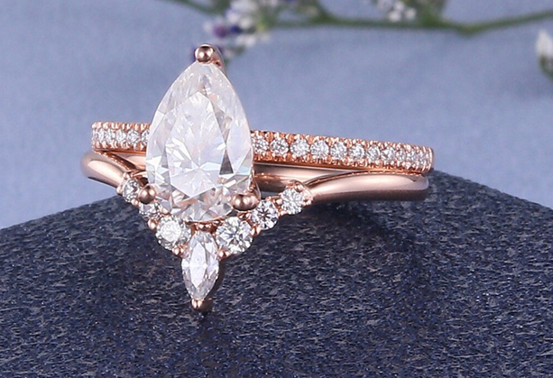 1 CT Pear Cut Rose Gold Over On 925 Sterling Silver Wedding Bridal Ring Set