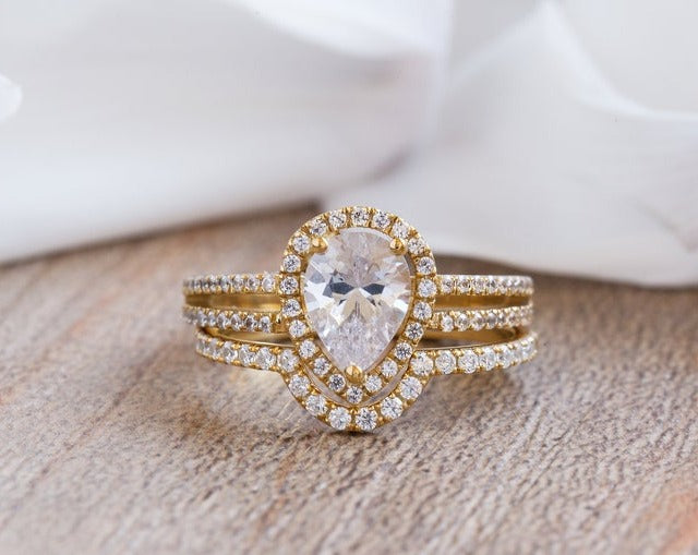 1.20 CT Pear Cut Diamond 925 Sterling Silver Halo Women's Bridal Wedding Set