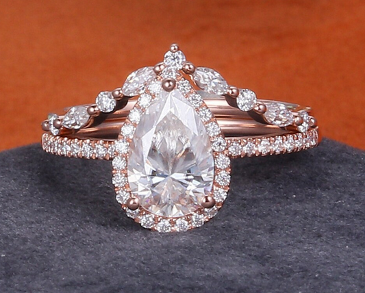 1.7 CT Pear Cut Rose Gold Over On 925 Sterling Silver Bridal Set Halo Ring