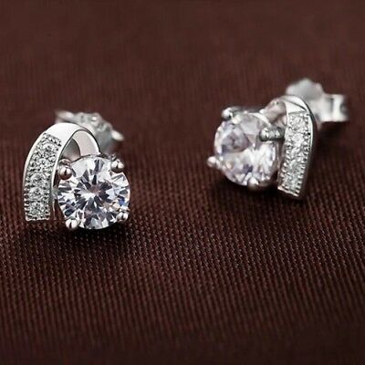 1 CT Round Cut Diamond 925 Sterling Silver Heart Style Solitaire Stud Earrings