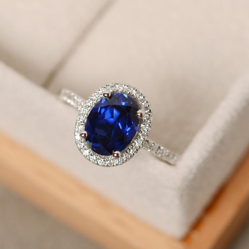 1.75 Ct Oval Cut Blue Sapphire 925 Sterling Silver Halo Diamond Engagement Ring