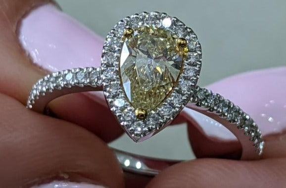 1 CT 925 Sterling Sliver Pear Cut Diamond Halo Anniversary & Engagement Ring