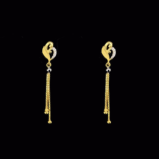 Lustrous Traditional  Design i 22K Gold  earrings
