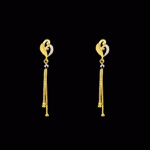 Lustrous Traditional  Design i 22K Gold  earrings