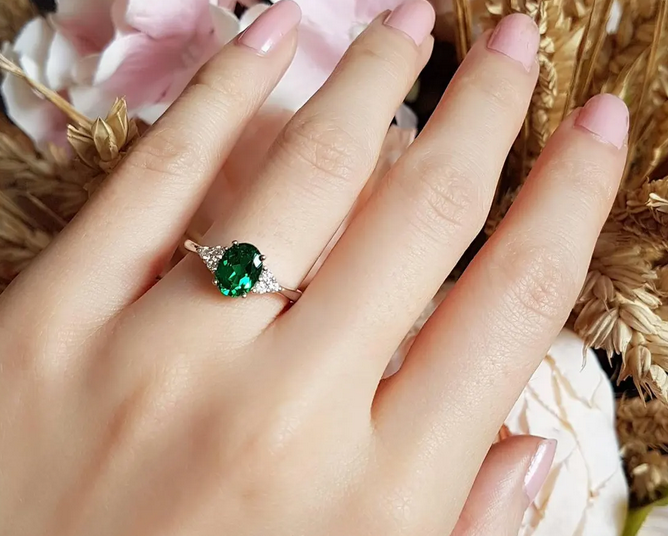1 CT Oval Emerald White Gold Over On 925 Sterling Silver Solitaire W/Accents Promise Ring