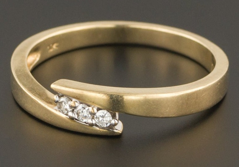 0.10 CT Round Cut 3 Stone Diamond 925 Sterling Silver Women Engagement Bypass Ring