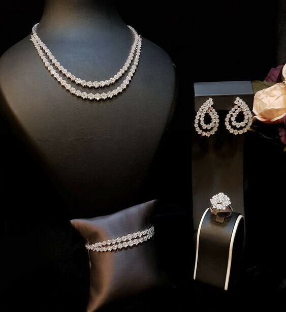 Blue Yosha ,Silver Finish Elegant American Diamond Necklace Set for Wo –  www.soosi.co.in