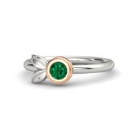 1/2 Ct Round Cut Green Emerald 14k White Gold Over Solitaire Engagement Ring - atjewels.in