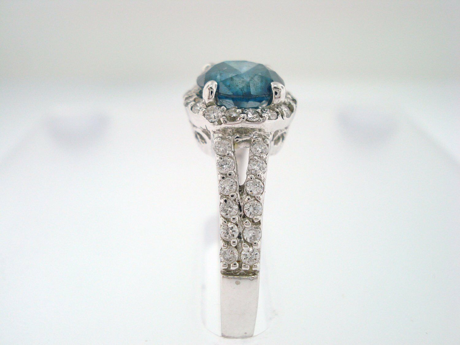 14k White Gold Over 2CT Round Cut Blue Topaz Split Shank Engagement Diamond Ring - atjewels.in