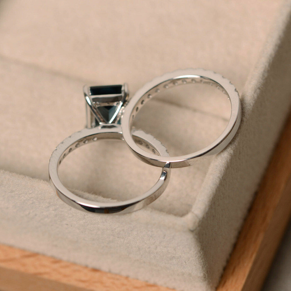14k White Gold Over 2CT Emerald Cut London Blue Topaz Solitaire Diamond Set Ring - atjewels.in