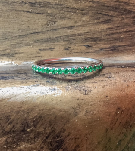 0.75 CT Round Cut Green Emerald White Gold Over On 925 Sterling Silver Promise Band Ring - atjewels.in
