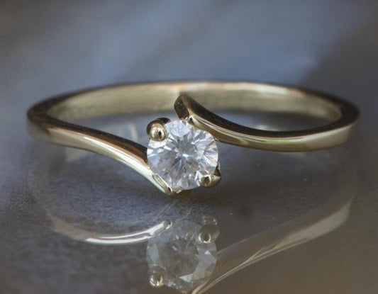 1 CT 925 Sterling Silver Women Round Cut Diamond Bypass Solitaire Anniversary Ring