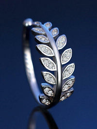 925 Sterling Silver 0.20CT Round Cut Diamond Lustrous Leaves Promise Womens Ring