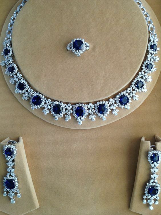 Bridal Jewelry: Sapphire & Diamond Necklace: White Gold