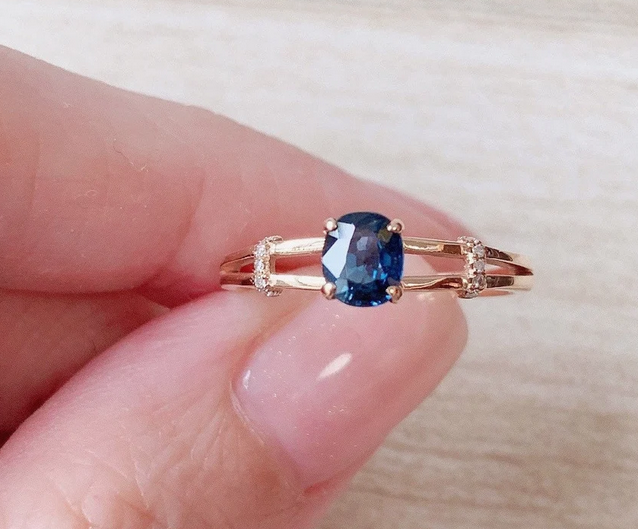 1 CT Oval Cut Blue Sapphire Rose Gold Over On 925 Sterling Silver Solitaire Promise Ring