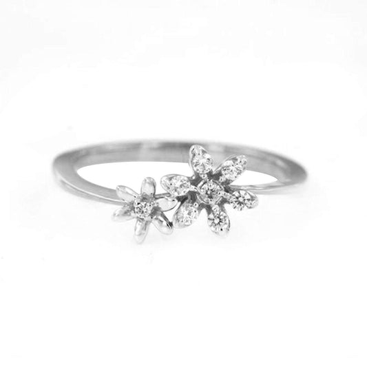 atjewels Solid 925 Sterling Silver Round Cubic Zirconia Fancy Cluster Ring For Free Shipping MOTHER'S DAY SPECIAL OFFER - atjewels.in