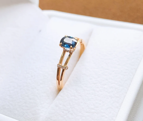 1 CT Oval Cut Blue Sapphire Rose Gold Over On 925 Sterling Silver Solitaire Promise Ring