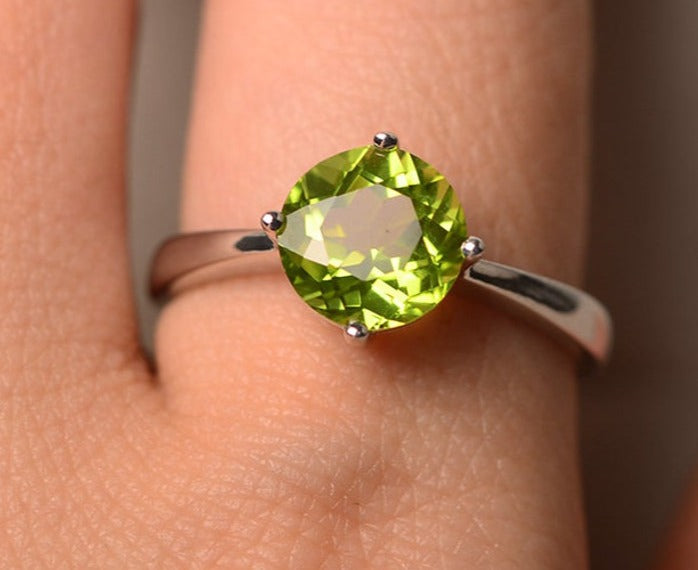 2 CT Round Cut Green Peridot  925 Sterling Silver Anniversary Solitaire Ring Gift For Her