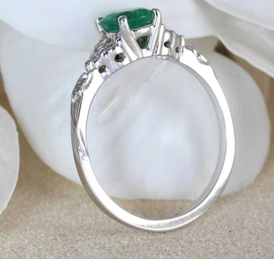 2 CT Round Cut Green Emerald Diamond 925 Sterling Silver Anniversary Gift for Her